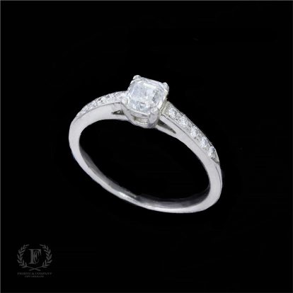 .80 CARAT ESTATE DIAMOND ENGAGEMENT RING