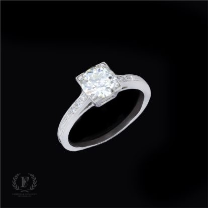 ESTATE ROUND DIAMOND ENGAGEMENT RING