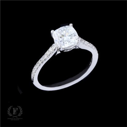 18K WHITE GOLD ESTATE BRILLIANT DIAMOND ENGAGEMENT RING