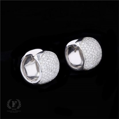 BOLD & BEAUTIFUL DIAMOND HUGGIE STYLE EARRNGS