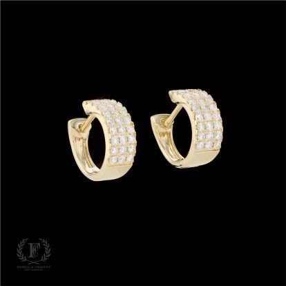 EFFORTLESSLY STYLISH 14K YELLOW GOLD DIAMOND HUGGIE EARRINGS