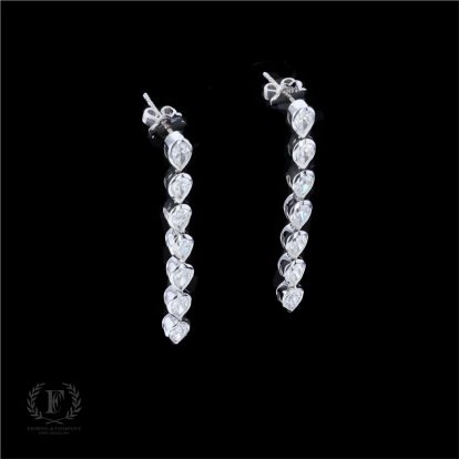 14K WHITE GOLD DIAMOND DANGLE EARRIINGS