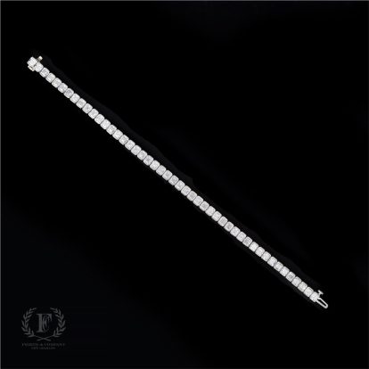 EMERALD CUT DIAMOND TENNIS BRACELET