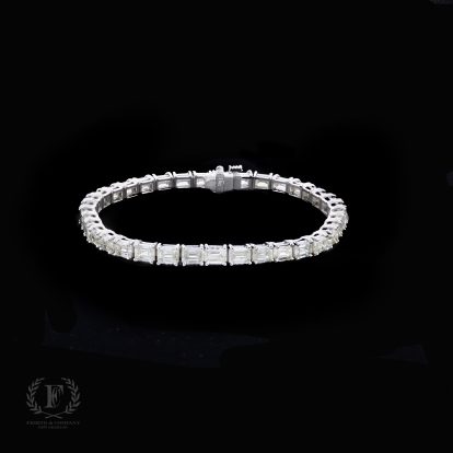 EMERALD CUT DIAMOND TENNIS BRACELET