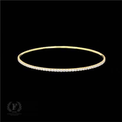 NEVER OUT OF FASHION 14K YELLOW GOLD DIAMOND BANGLE