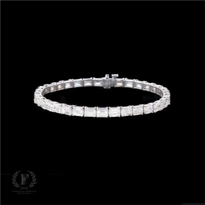 STUNNING SYMETRY 18K WHITE GOLD DIAMOND TENNIS BRACELET