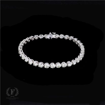 DAZZLING DELIGHT 18K WHITE GOLD DIAMOND TENNIS BRACELET