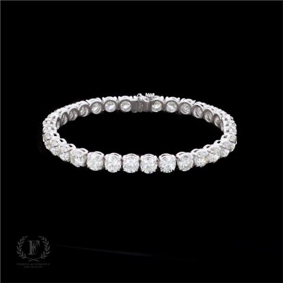 ROUND BRILLIANT DIAMOND 18K WHITE GOLD TENNIS BRACELET