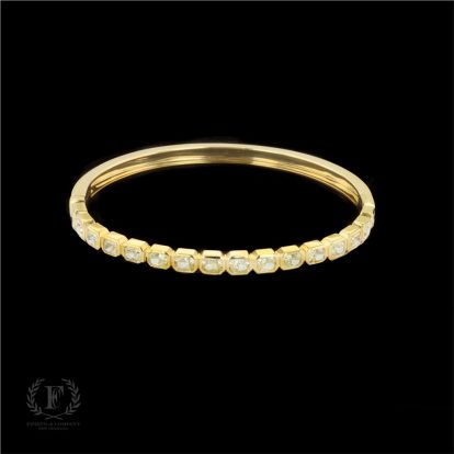 BEZEL SET 14K YELLOW GOLD BANGLE BRACELET