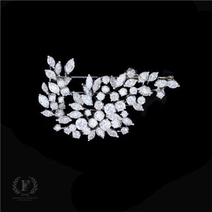 VINTAGE MARQUISE & ROUND CUT DIAMOND LEAF PIN