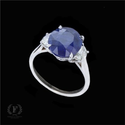 THREE STONE 18K WHITE GOLD SAPPHIRE & DIAMOND RING