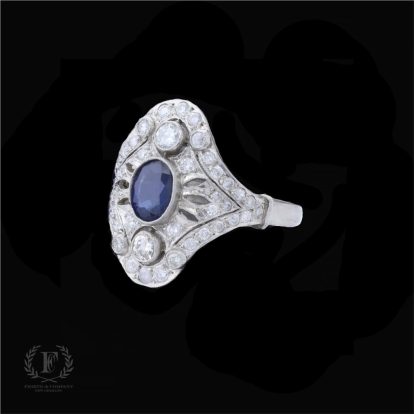 ART DECO PLATINUM SAPPHIRE & DIAMOND RING