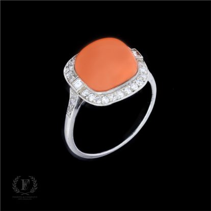 ANTIQUE DIAMOND & CORAL CABOCHON RING